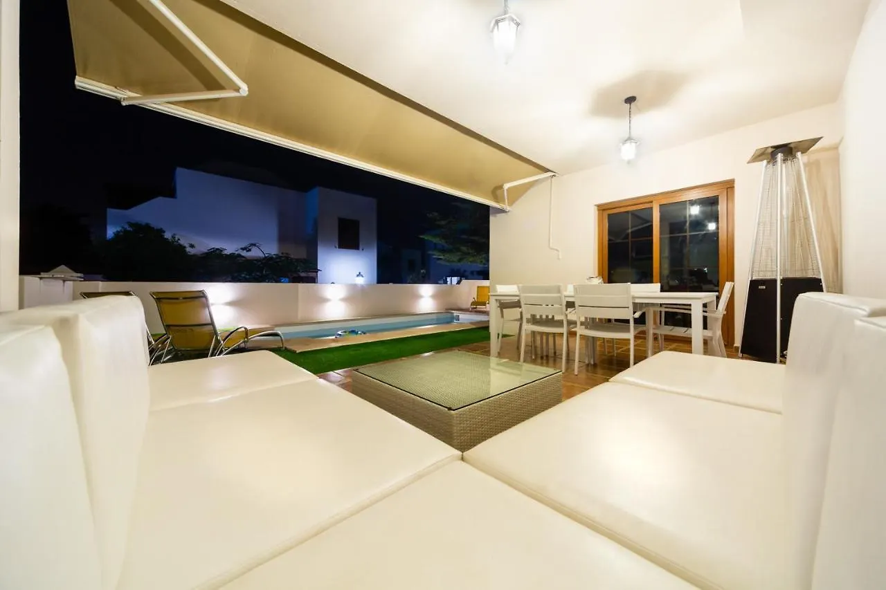 Valentina Villa Private Pool Garden Costa Teguise Spain